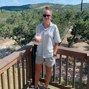 Meet your Posher, Brenna